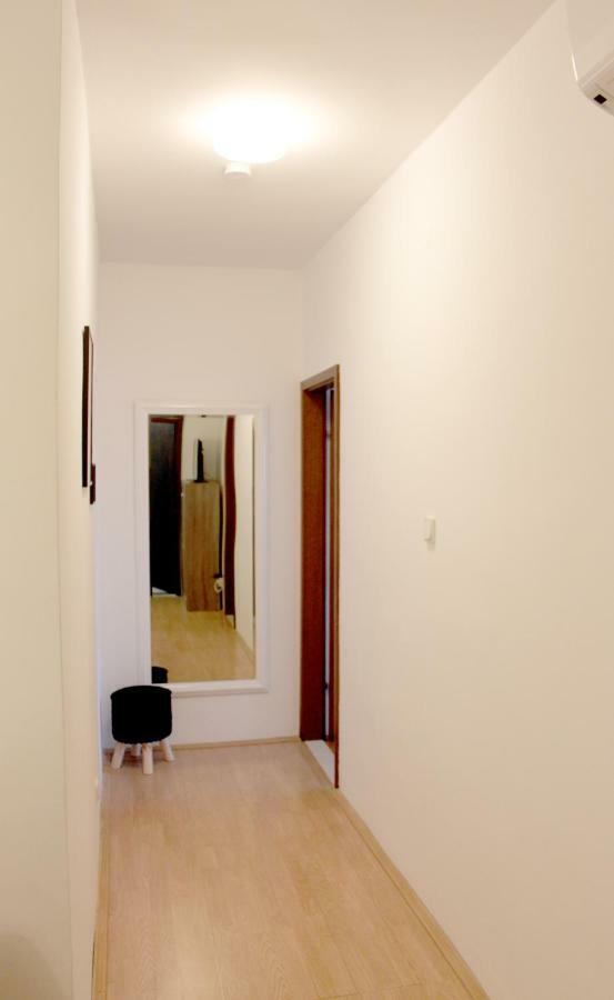 Marjan Hill Apartment - Close To Center & Garage Split Exterior photo